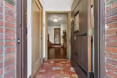 51 Vine Road, Larchmont, NY 10538 - Photo 4