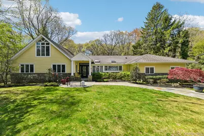 27 Treeview Drive, Melville, NY 11747 - Photo 1