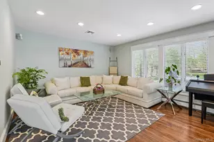 27 Treeview Dr, Melville, NY 11747 - Photo 6