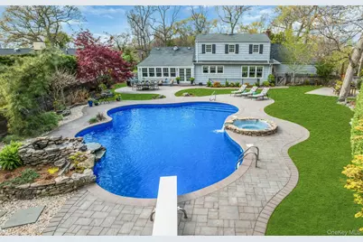 41 Yoakum Street, Farmingdale, NY 11735 - Photo 32
