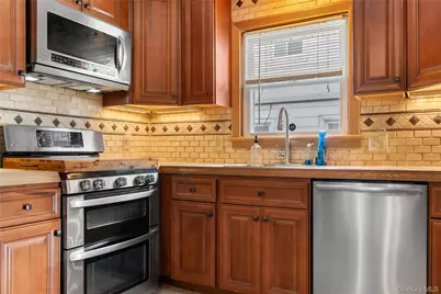 36 Elton Street, Westbury, NY 11590 - Photo 12