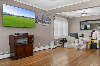 36 Elton Street, Westbury, NY 11590 - Photo 8