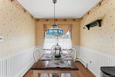 157 Garden Place, West Hempstead, NY 11552 - Photo 8