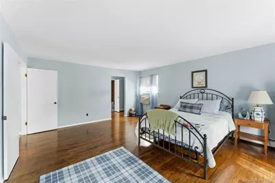157 Garden Place, West Hempstead, NY 11552 - Photo 16