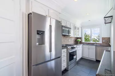 41 Sagamore Road, Bronxville, NY 10708 - Photo 12