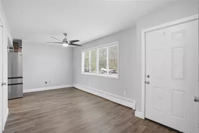 13 N Aspen Road, Middletown, NY 10940 - Photo 2