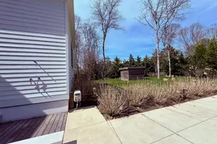 323 Division St, Sag Harbor, NY 11963 - Photo 22