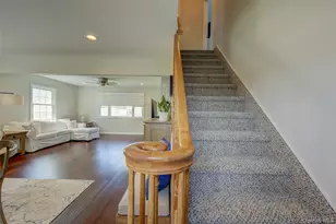 12 Crescent Ln, Levittown, NY 11756 - Photo 34