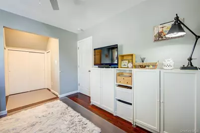 12 Crescent Lane, Levittown, NY 11756 - Photo 30