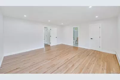5 Julia Circle, East Setauket, NY 11733 - Photo 14