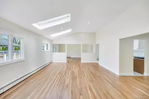 5 Julia Cir, East Setauket, NY 11733 - Photo 6
