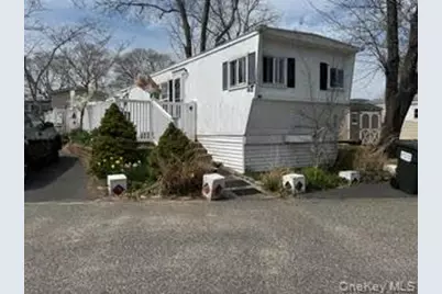 1964 River Road #40, Calverton, NY 11933 - Photo 2