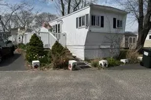 1964 River Rd, Calverton, NY 11933 - Photo 2