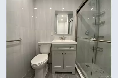 27010 Grand Central Parkway #19O, Floral Park, NY 11005 - Photo 28