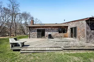 225 Bayview Ave, East Islip, NY 11730 - Photo 32