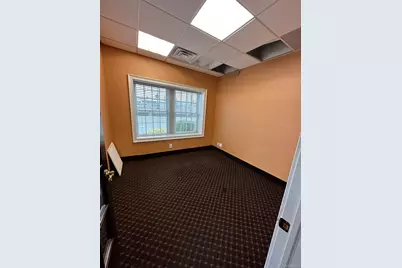 25 Nassau Lane, Island Park, NY 11558 - Photo 4