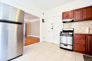 18-44 21st Dr, Astoria, NY 11105 - Photo 8