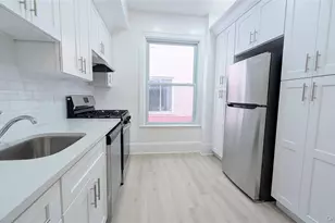 18-44 21st Dr, Astoria, NY 11105 - Photo 14