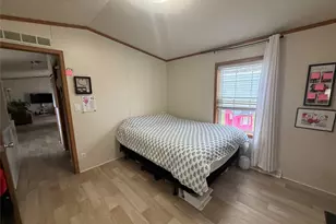 424 Sand Gate Dr, New Windsor, NY 12553 - Photo 10