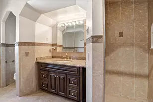 92-15 68th Ave, Forest Hills, NY 11375 - Photo 26