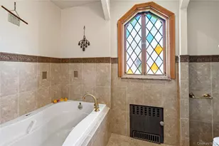 92-15 68th Ave, Forest Hills, NY 11375 - Photo 24