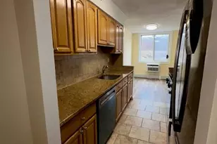 14 Nosband Ave, White Plains, NY 10605 - Photo 16