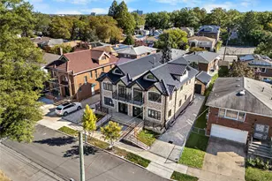 71-39 166th St, Fresh Meadows, NY 11365 - Photo 4