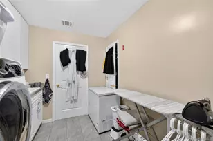 9 Maple Ave, Bloomingburg, NY 12721 - Photo 32