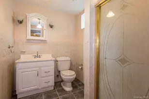 21 Central Ct, Carle Place, NY 11514 - Photo 22