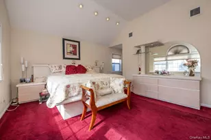 21 Central Ct, Carle Place, NY 11514 - Photo 14