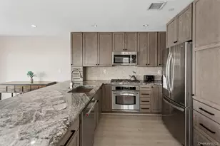 260 W Broadway, Long Beach, NY 11561 - Photo 8