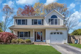 38 Memorial Blvd, East Moriches, NY 11940 - Photo 2