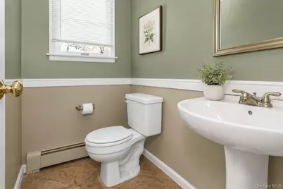 38 Memorial Boulevard, East Moriches, NY 11940 - Photo 10