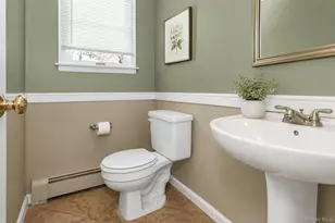 38 Memorial Blvd, East Moriches, NY 11940 - Photo 10