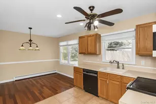 38 Memorial Blvd, East Moriches, NY 11940 - Photo 6