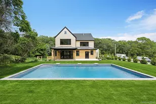57 Newtown Rd, Hampton Bays, NY 11946 - Photo 18