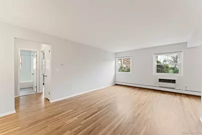 23 Normandy Village #4, Nanuet, NY 10954 - Photo 8
