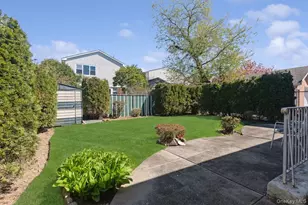 151-43 21st Ave, Whitestone, NY 11357 - Photo 22