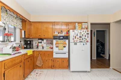 15143 21st Avenue, Whitestone, NY 11357 - Photo 10