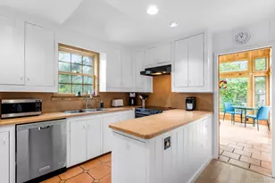 146 Doctors Walk, Cherry Grove, NY 11782 - Photo 8