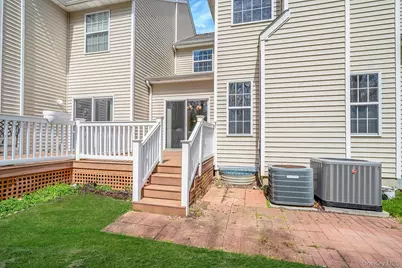 23 Cranberry Circle, Medford, NY 11763 - Photo 32