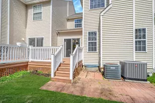 23 Cranberry Cir, Medford, NY 11763 - Photo 32
