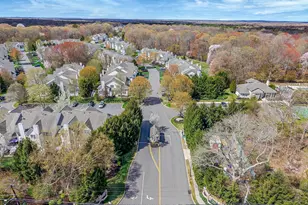 23 Cranberry Cir, Medford, NY 11763 - Photo 36