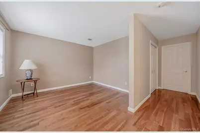 23 Cranberry Circle, Medford, NY 11763 - Photo 18
