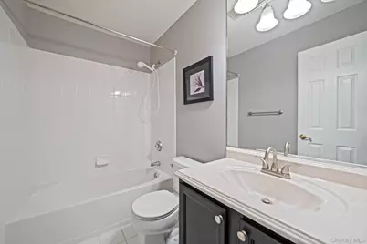23 Cranberry Circle, Medford, NY 11763 - Photo 26