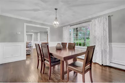 34 Hemingway Drive, Dix Hills, NY 11746 - Photo 20