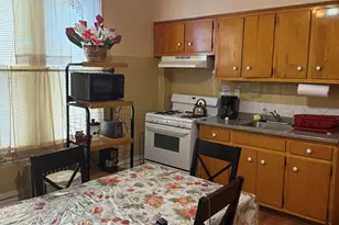 610 E 26th St, Brooklyn, NY 11210 - Photo 10