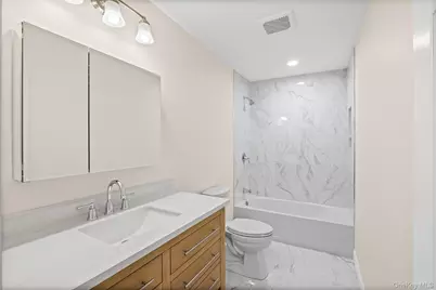 1091 Gardiner Drive, Bay Shore, NY 11706 - Photo 18