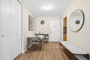 130 E 18th St, New York, NY 10003 - Photo 4