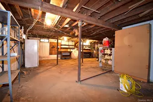 149 Miller Place Rd, Miller Place, NY 11764 - Photo 10